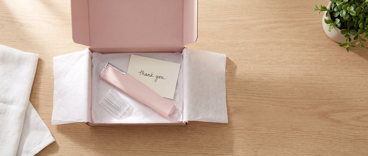 GLEAUX ONE+ packed in its shipping box with a thank-you card